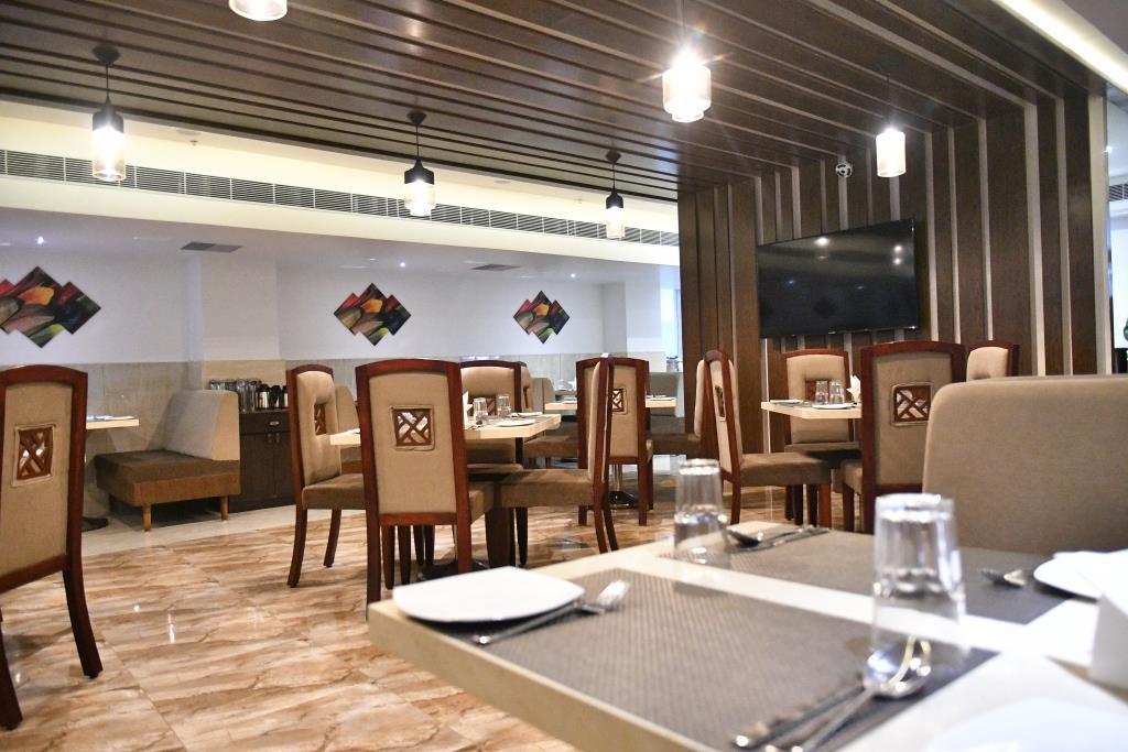 Hotel Ajantha Evergreen Vidzsajavádá Kültér fotó